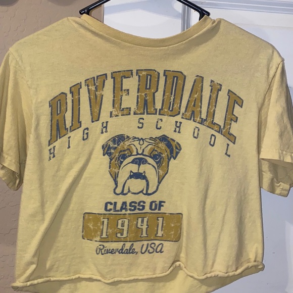 Crop top from Tillys - Picture 1 of 1